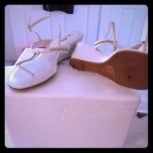 Ladies size white bedazzled sandals so 7